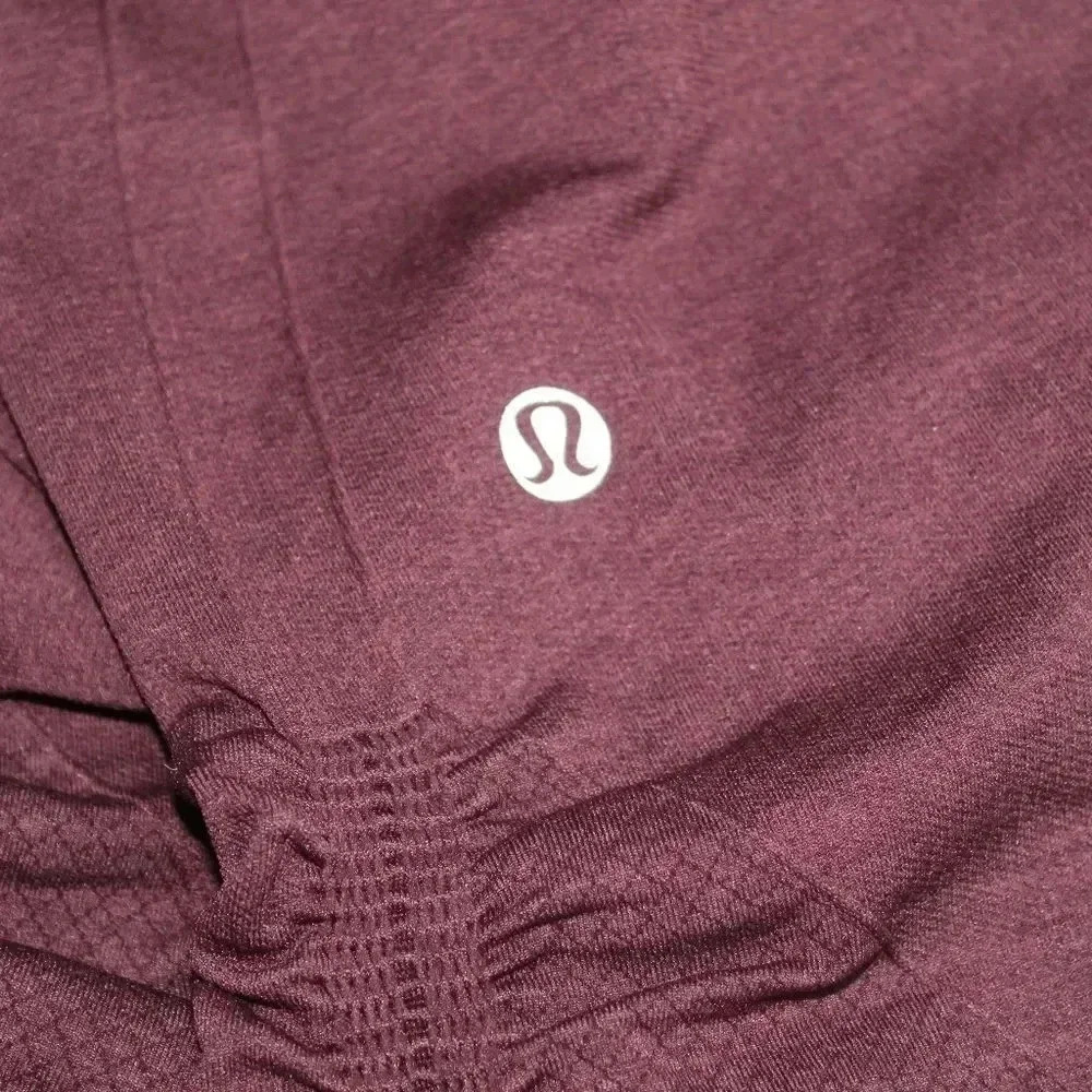 Lululemon in the flow crop Bordeaux 4 - Picture 2 of 15